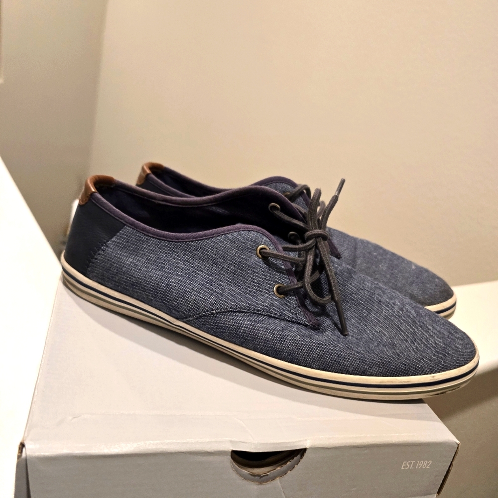 Men's Size 10.5 Aldo Shoes